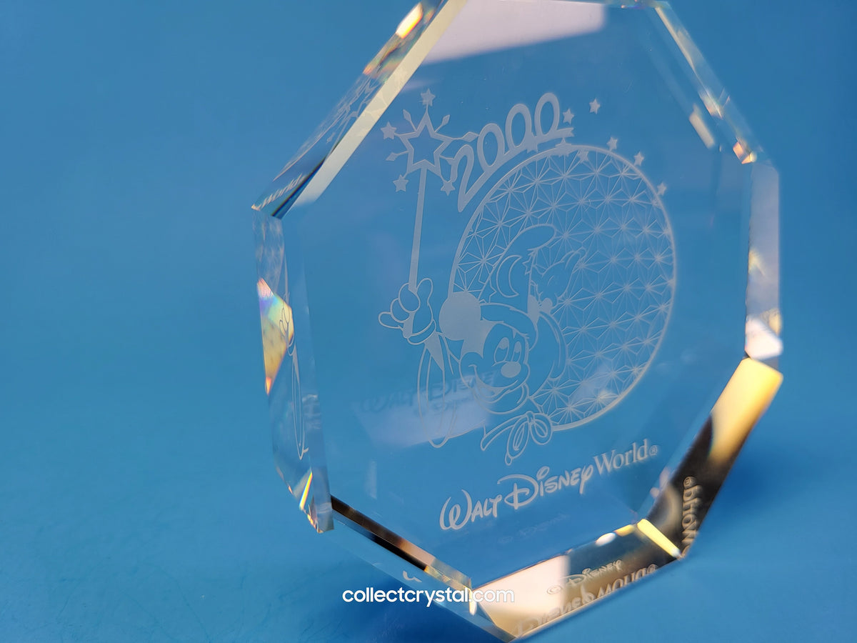 Arribas DISNEY World Paperweight / palque 2000 Millennium LE 4500 mib