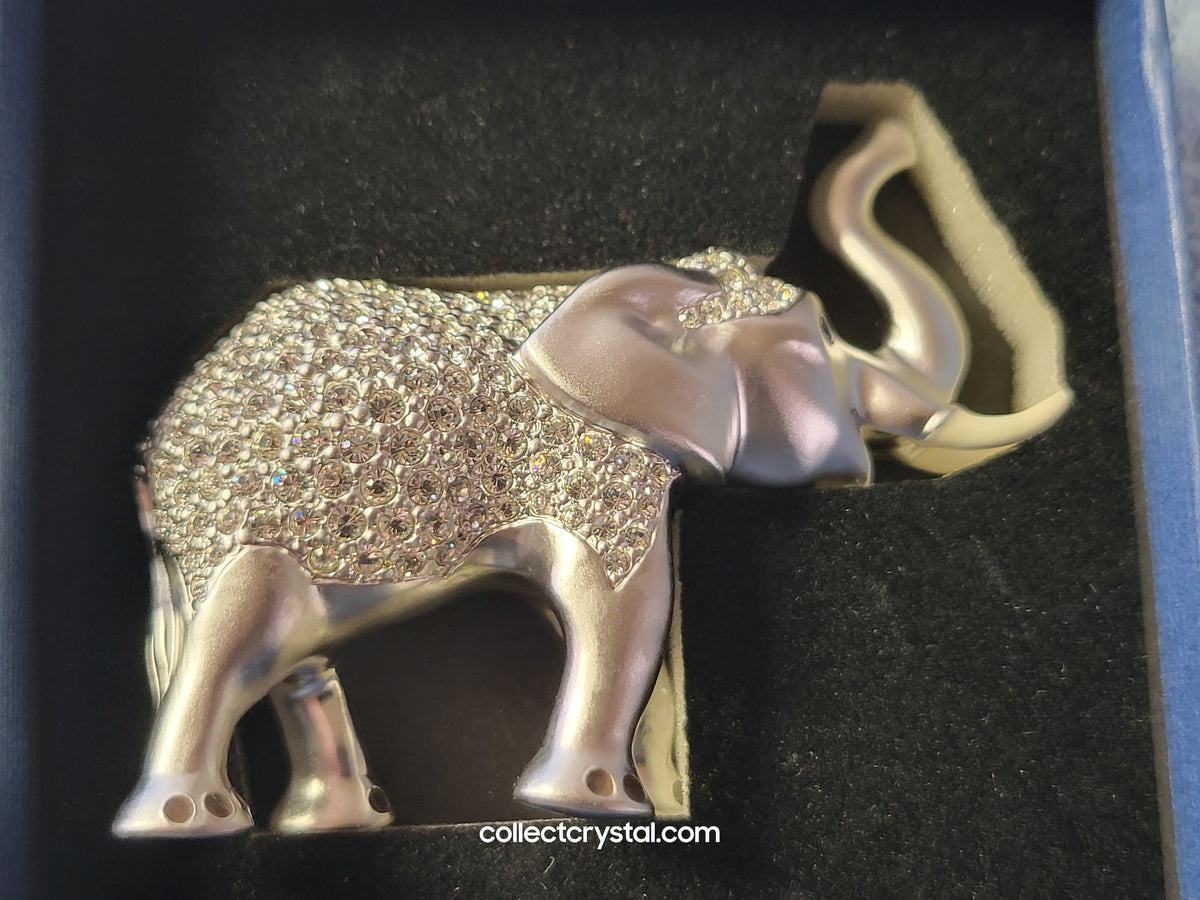 Oliver Webber -MOTHER ELEPHANT - # 2108