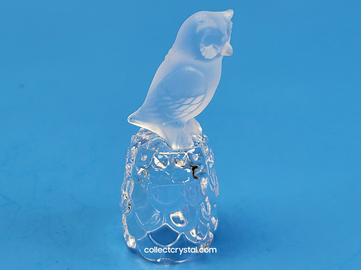OWL on Thimble Base #  012007 OR 9440 100 001 Bird - Crystal Colors