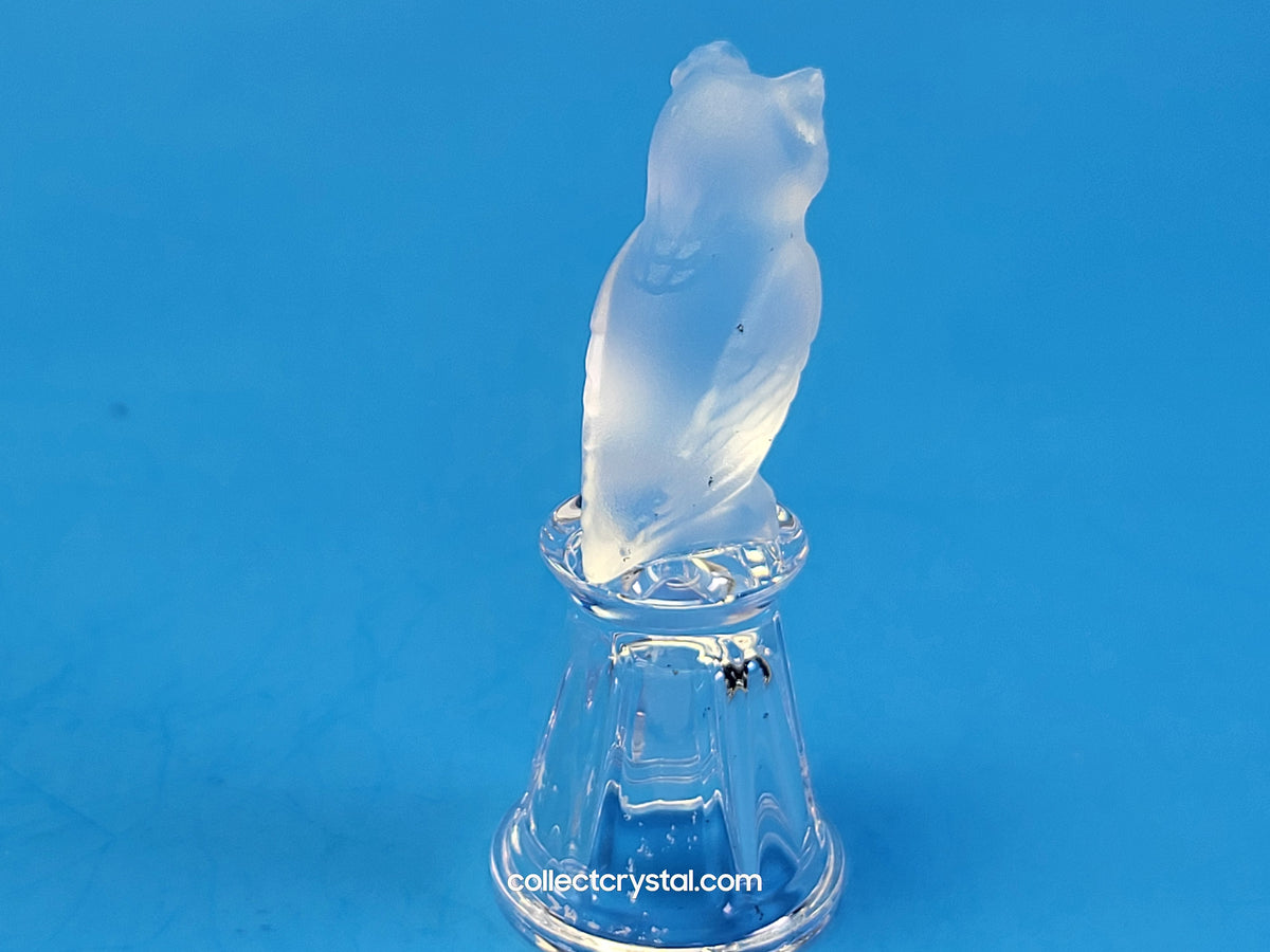 OWL on Thimble Base #  012007 OR 9440 100 002 Bird - Crystal Colors