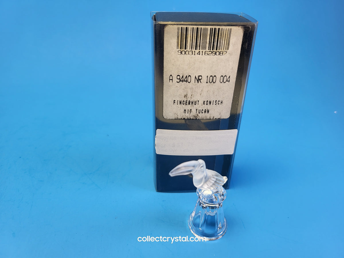 TOUCAN on Thimble Base # 9440 000 004  Parrot Bird - Crystal Colors