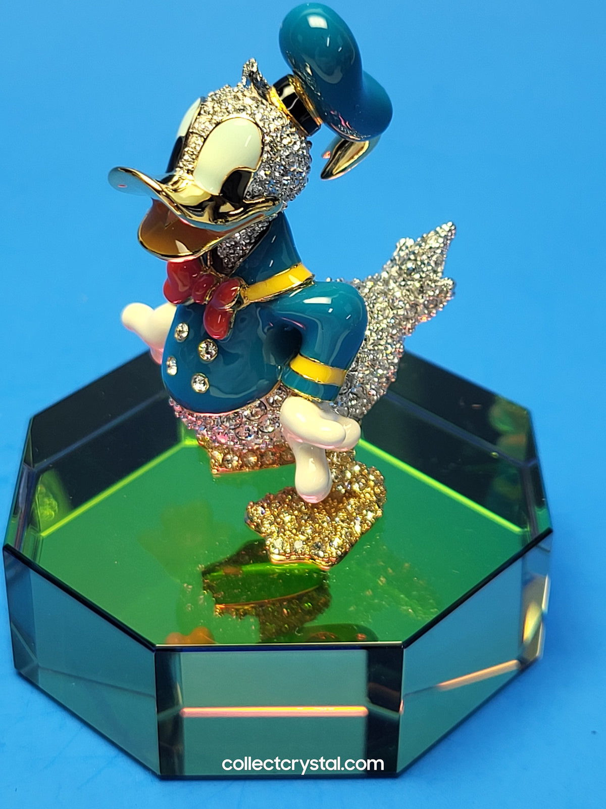 Arribas Donald Duck complete with title plaque an stand SDW0006