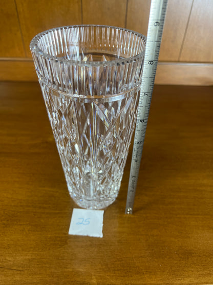 G.I. # 025 House of Waterford Crystal ROMANCE OF IRELAND Irish Lace Vase 10"