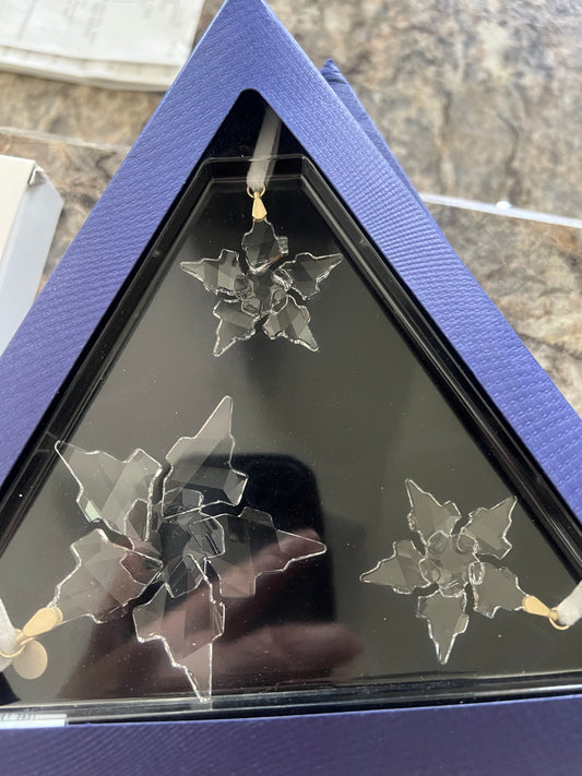 2021 CHRISTMAS ORNAMENT SET 5583966