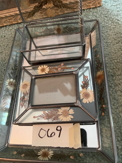 Depew # 69 dresser 3 piece set