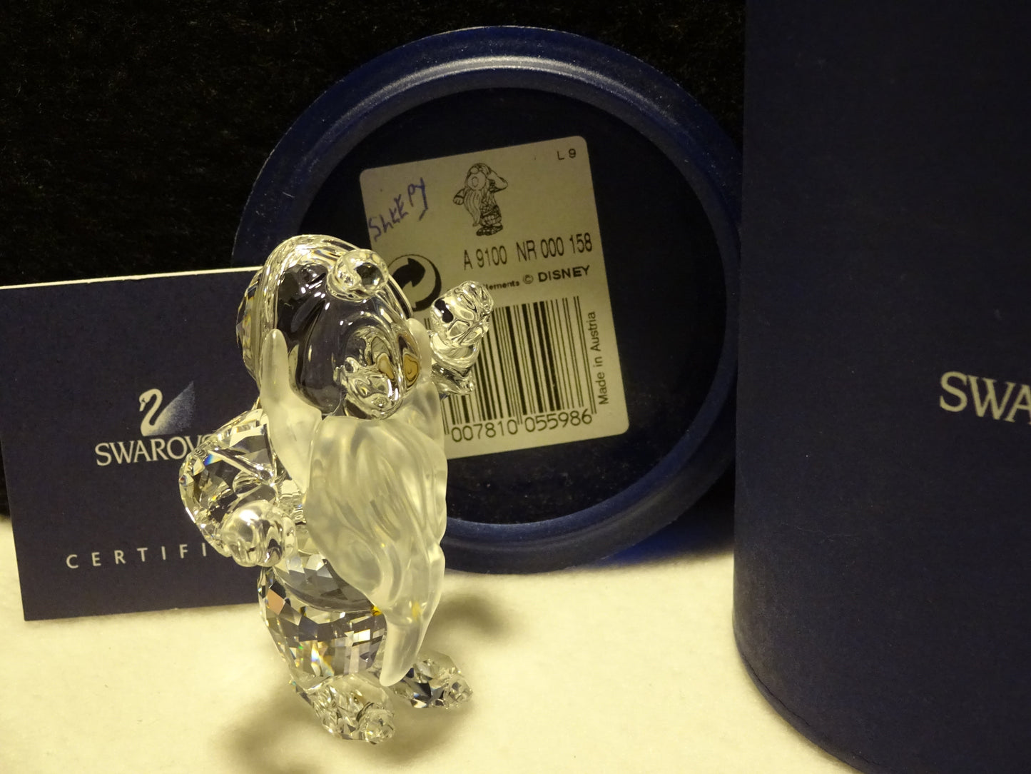 SWAROVSKI DISNEY SNOW WHITE SERIES – BASHFUL DWARF 1005617