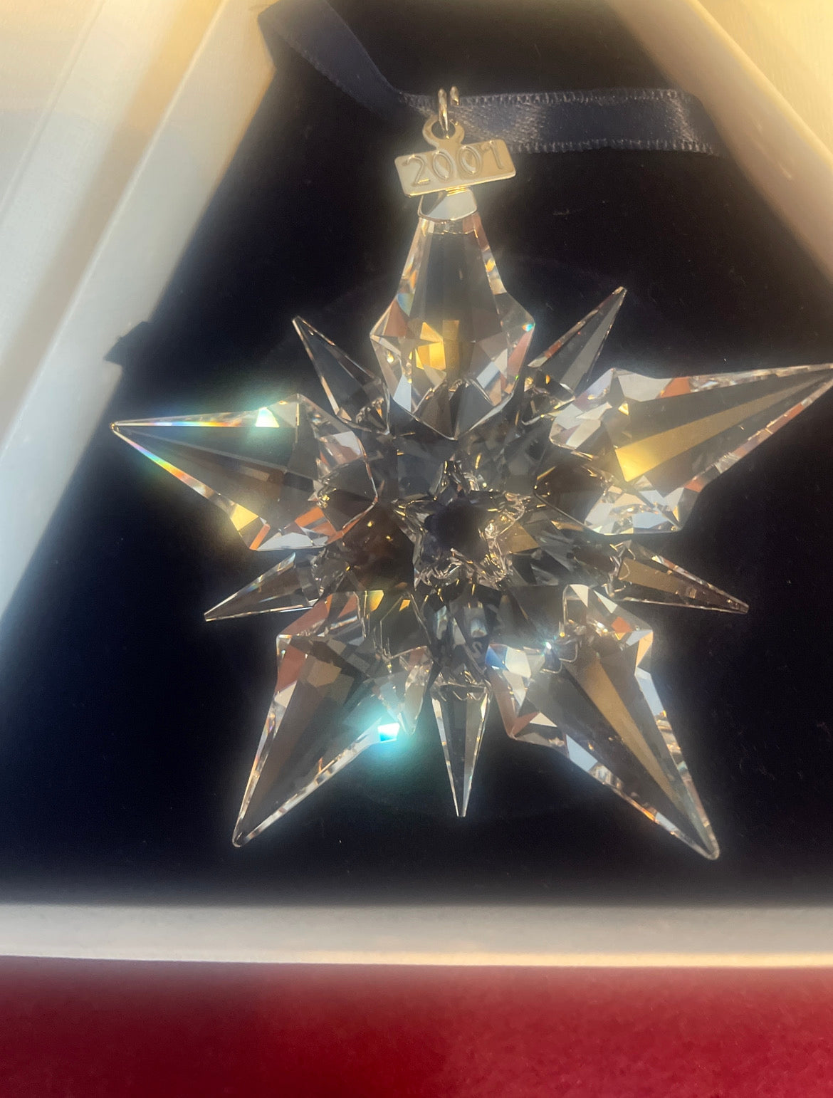 2001 Annual CHRISTMAS ORNAMENT 267941