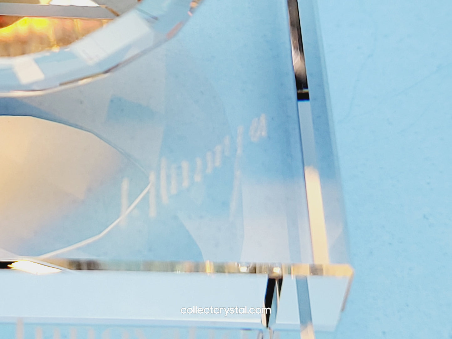Swan Figurine , 2015 EVENT PIECE – SWAN 120 YEARS OF INNOVATION 5137830 Signed by Designer
