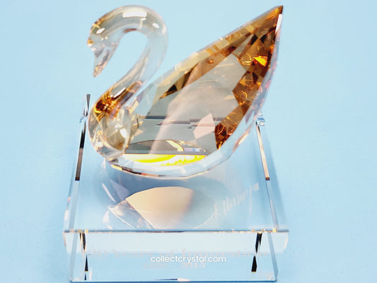 Swan Figurine , 2015 EVENT PIECE – SWAN 120 YEARS OF INNOVATION 5137830 Signed by Designer