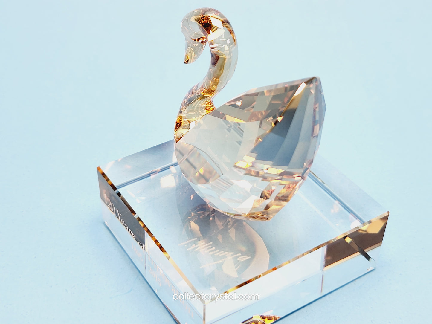 Swan Figurine , 2015 EVENT PIECE – SWAN 120 YEARS OF INNOVATION 5137830 Signed by Designer