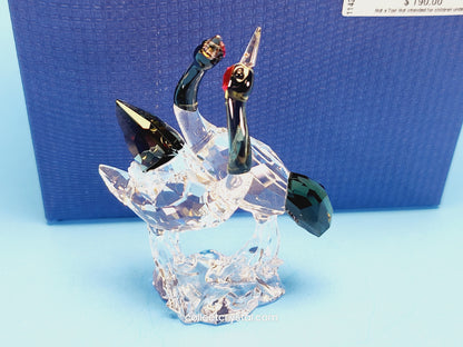 Birds 2013 RED CROWNED CRANES Figurine 1142860