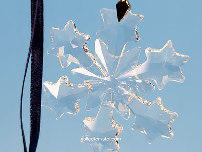 2004 LITTLE SNOWFLAKE Christmas ORNAMENT 663147