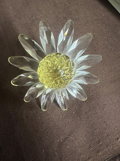 Flowers BEAUTIFUL SET of 3 Mini Scs DAISY CAKE TOPPER RED YELLOW & GREEN