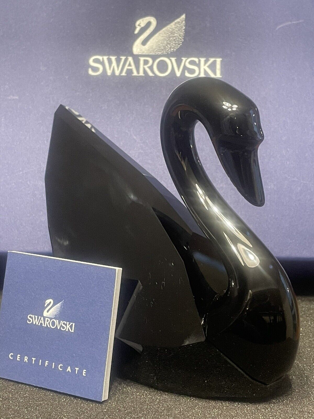 Jet Black Swan 2011 SOULMATES 1098643 Figurine Great Wedding Gift
