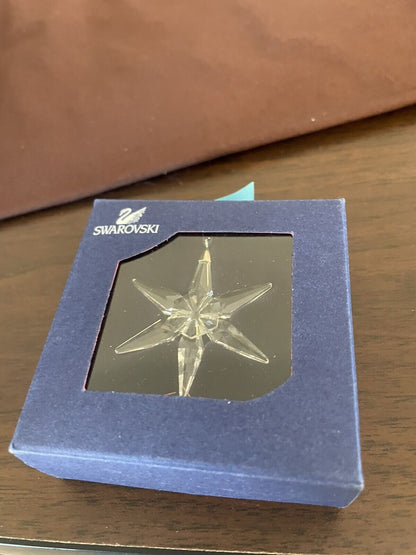 2003 LITTLE SMALL STAR SNOWFLAKE CHRISTMAS ORNAMENT 629306