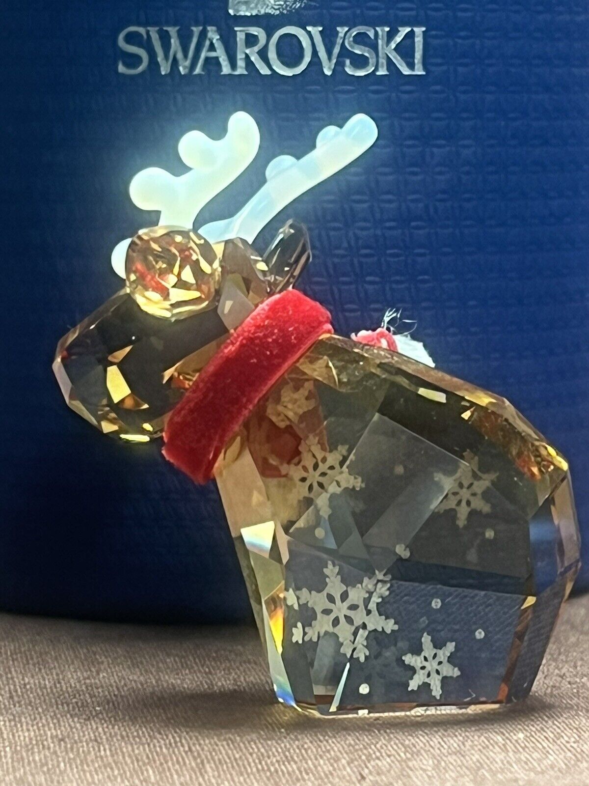 LOVLOTS 2014 REINDEER MO Cow # 5059025 Christmas Figurine