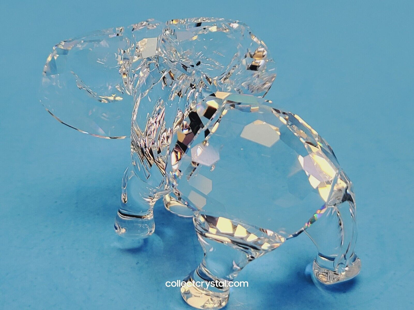 LITTLE ELEPHANT 674587 7610 NR009 figurine
