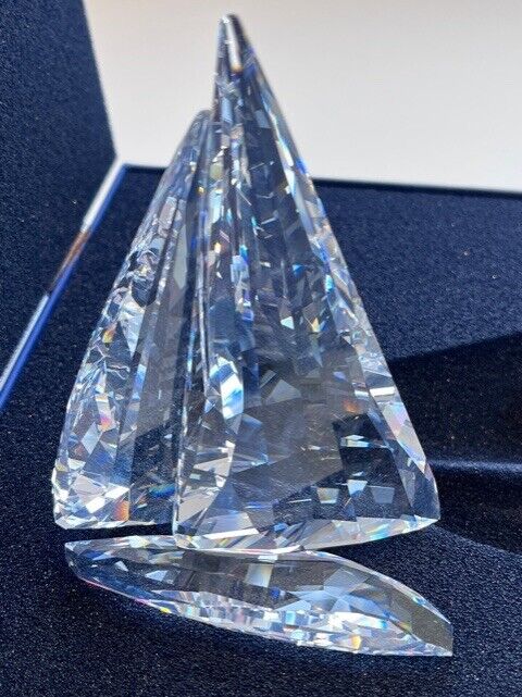 SAILING LEGEND SAIL BOAT Figurine SHIP 619436 UK Product w Free UK Ship Fathers Day